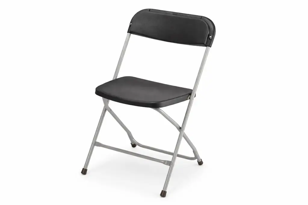 chaise pliante basique noire pour réception et événement – location Air de Fête